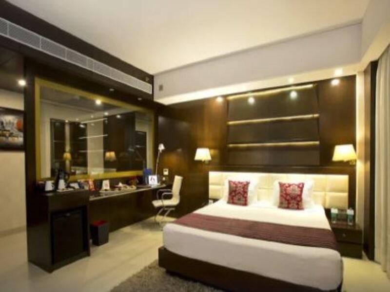 Kings Forth Hotels New Delhi Buitenkant foto